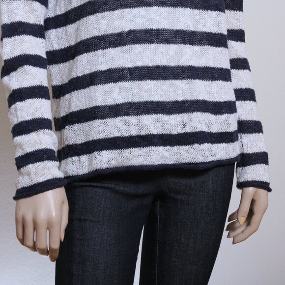 Tommy Bahama Striped Crew Neck Knit Sweater Blue White Women Size M - Picture 5 of 8